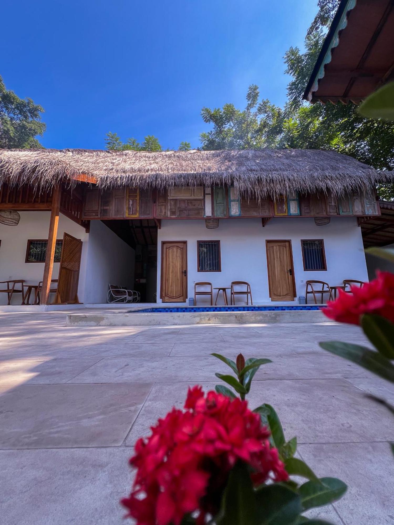 Bae Gili Inn Gili Air Exterior photo
